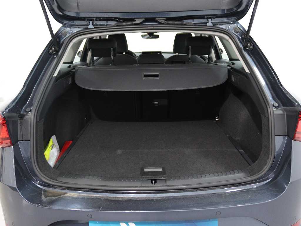 seat-leon-st-2024-diesel-1968cc