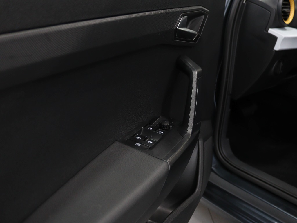 seat-ibiza-2024-gasolina-999cc