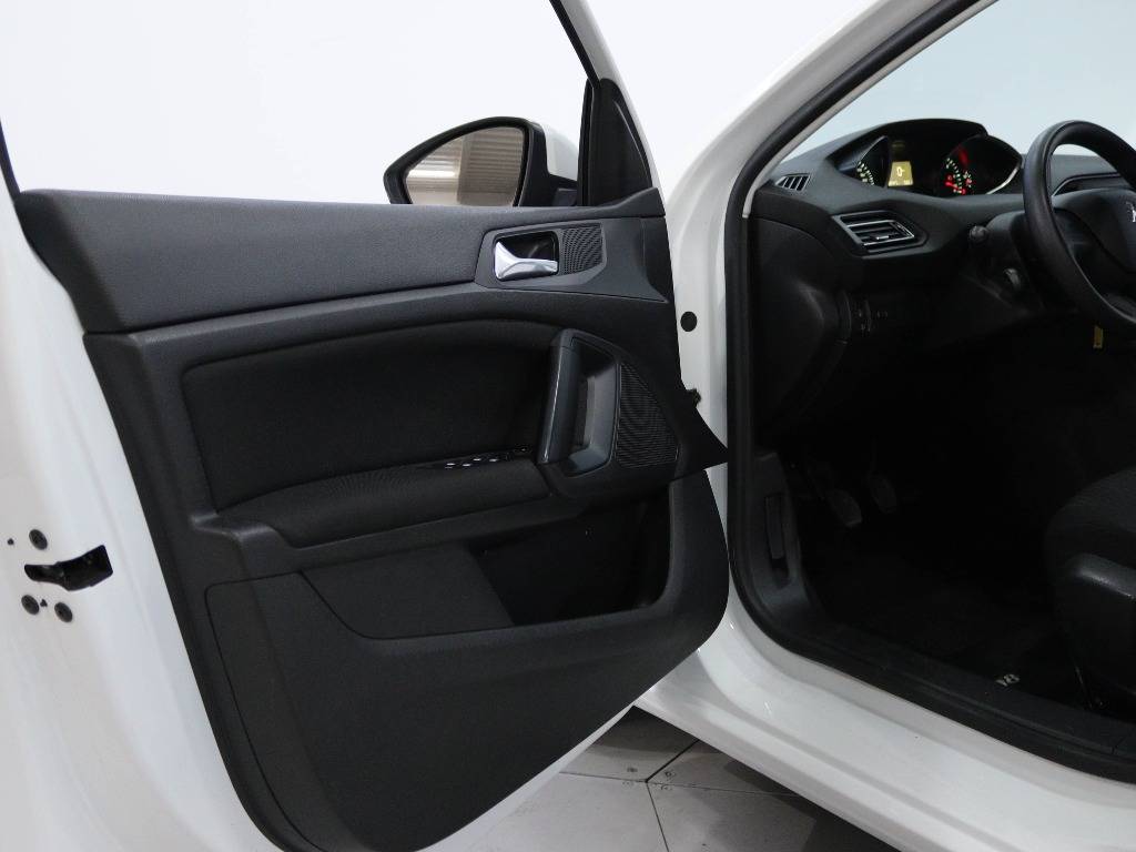 peugeot-308-2016-diesel-1560cc