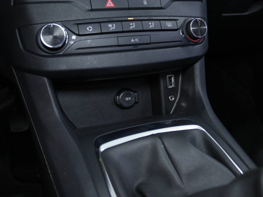 peugeot-308-2016-diesel-1560cc