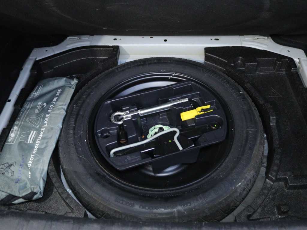 peugeot-308-2016-diesel-1560cc