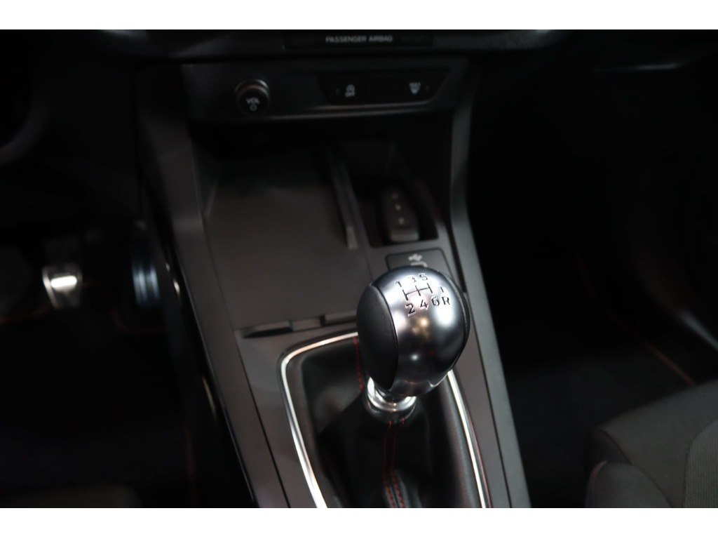 ford-puma-2024-gasolina-998cc