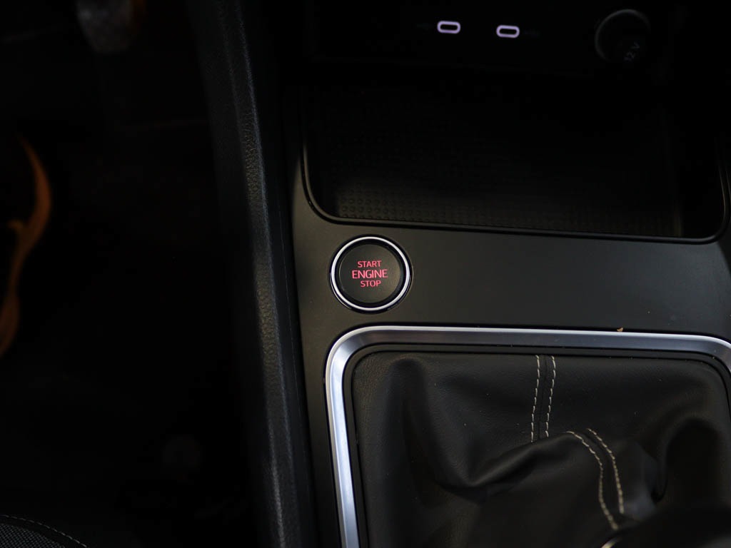 seat-ateca-2022-gasolina-999cc