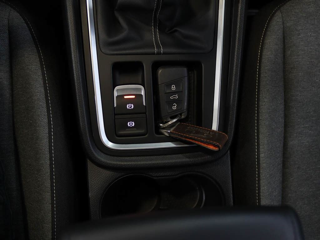 seat-ateca-2022-gasolina-999cc