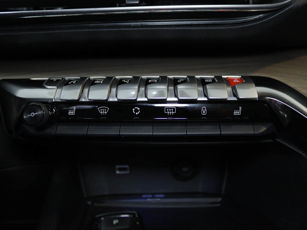 peugeot-3008-2020-hibrido-1598cc