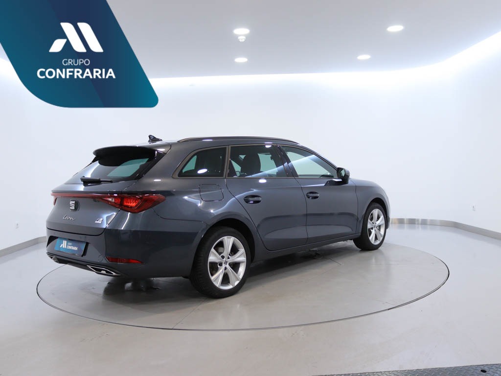 seat-leon-st-2025-hibrido-1498cc