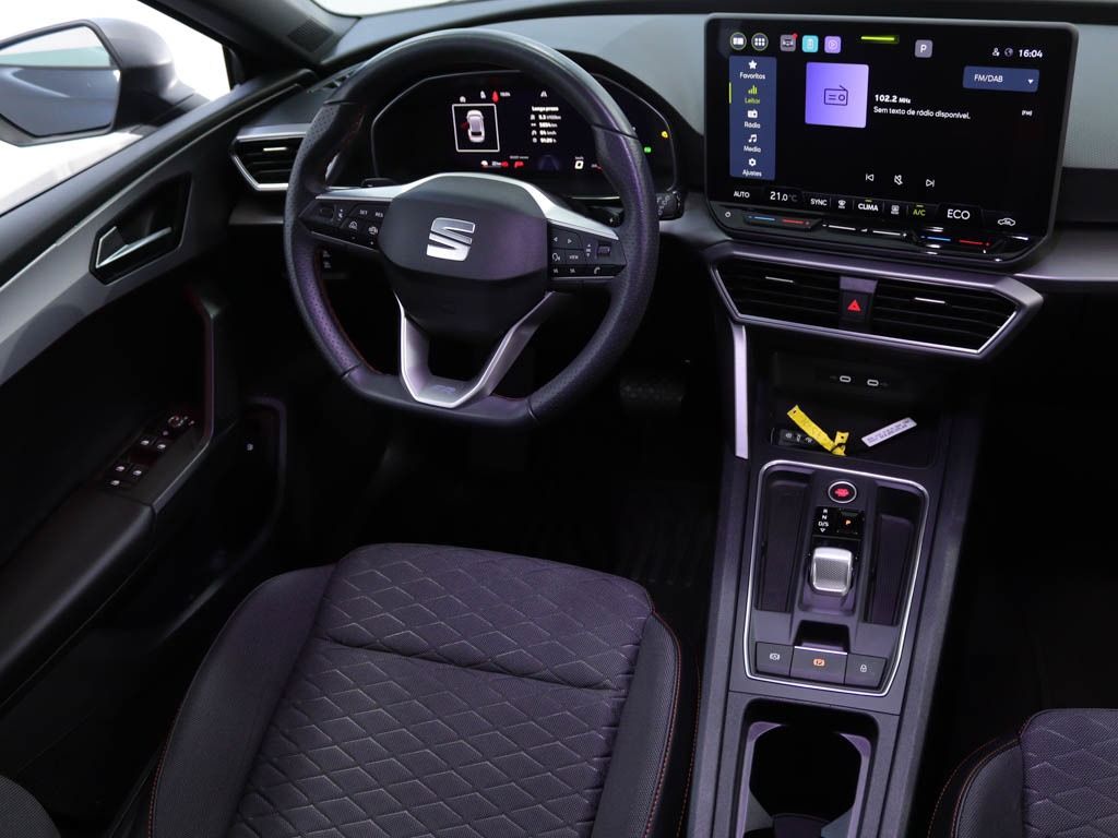 seat-leon-st-2025-hibrido-1498cc