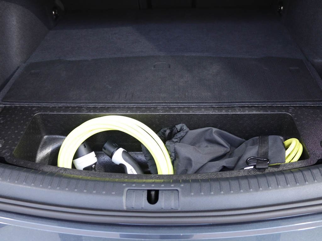 seat-leon-st-2025-hibrido-1498cc