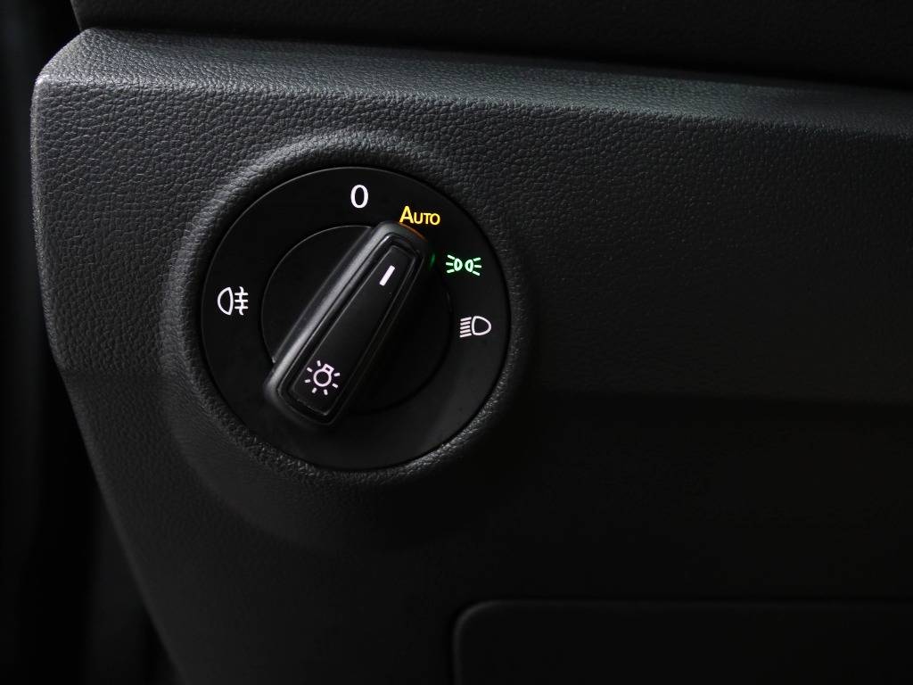 volkswagen-t-roc-2024-gasolina-999cc
