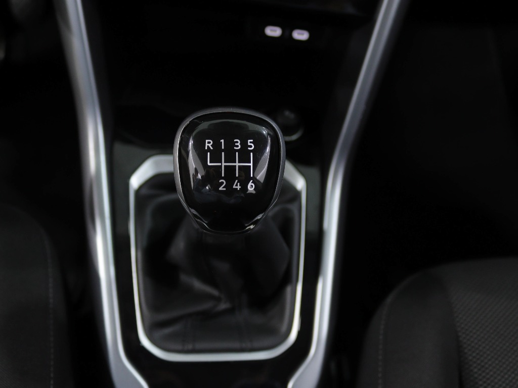 volkswagen-t-roc-2024-gasolina-999cc