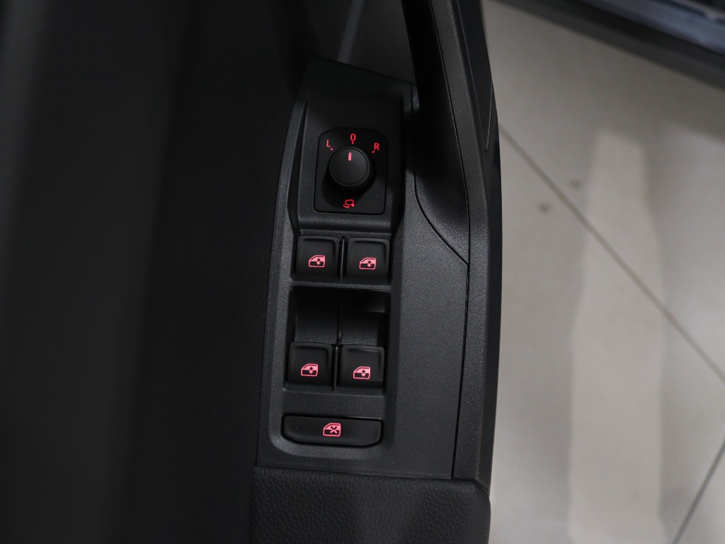 seat-arona-2025-gasolina-999cc