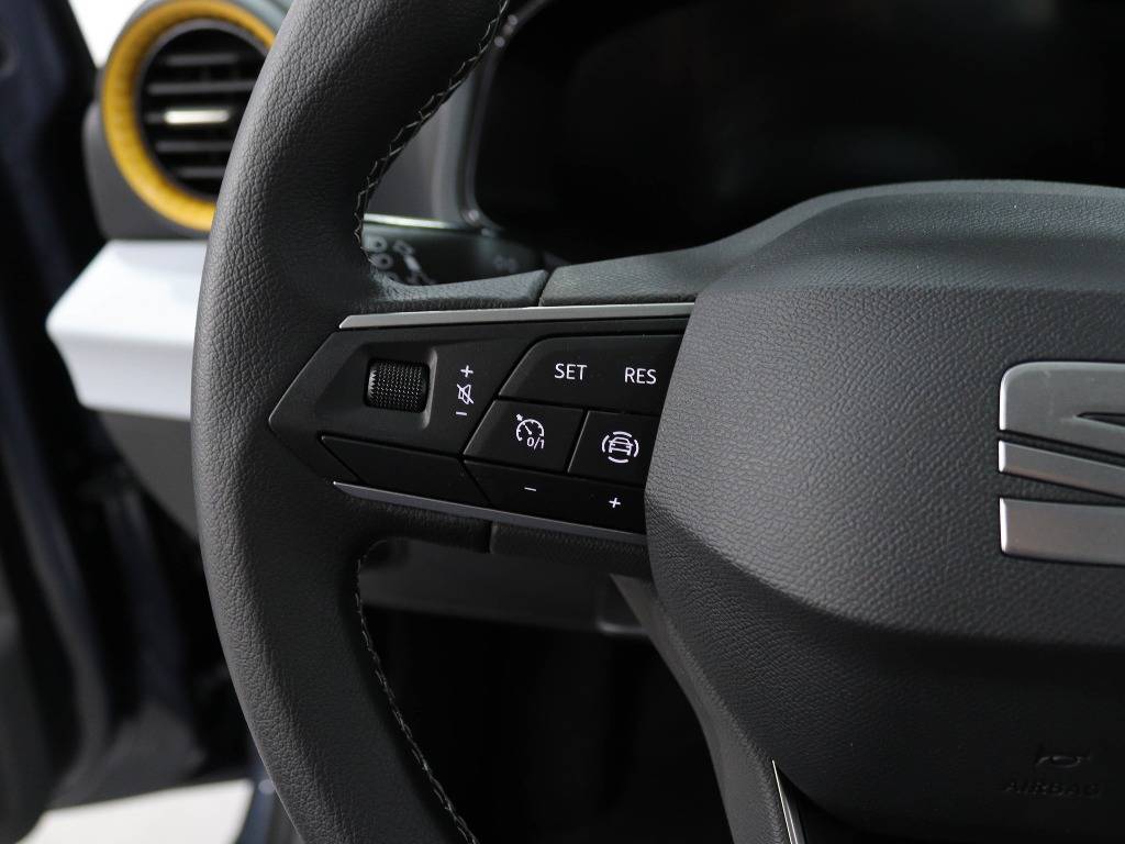 seat-arona-2025-gasolina-999cc