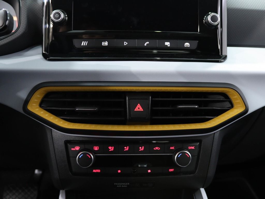 seat-arona-2025-gasolina-999cc