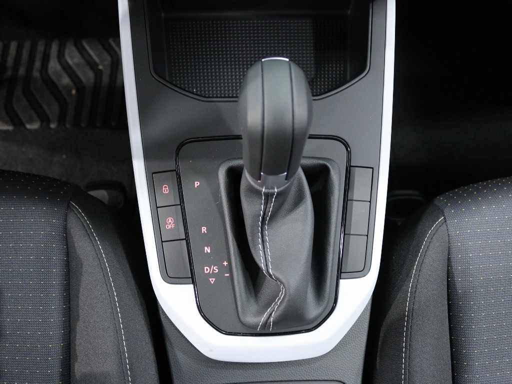 seat-arona-2025-gasolina-999cc