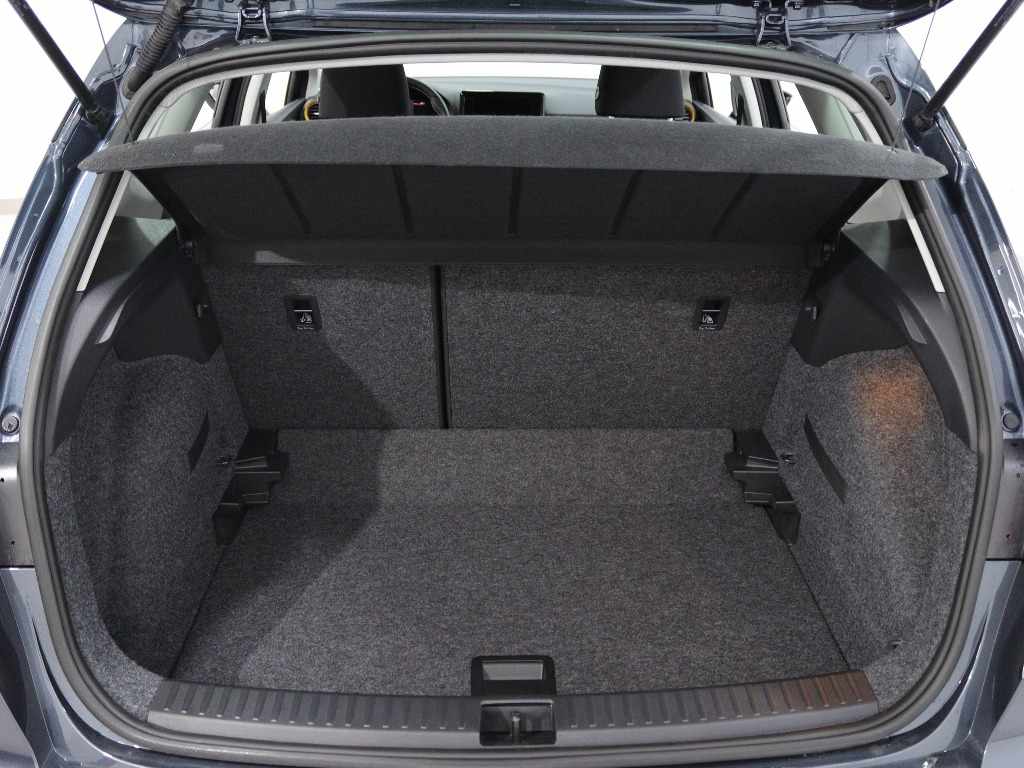 seat-arona-2025-gasolina-999cc