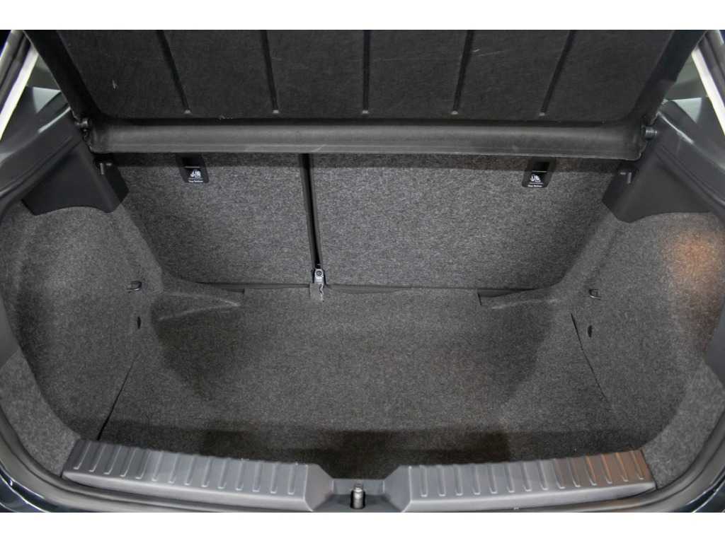 seat-ibiza-2023-gasolina-999cc