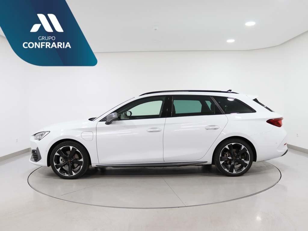 cupra-leon-sportstourer-2024-hibrido-1395cc