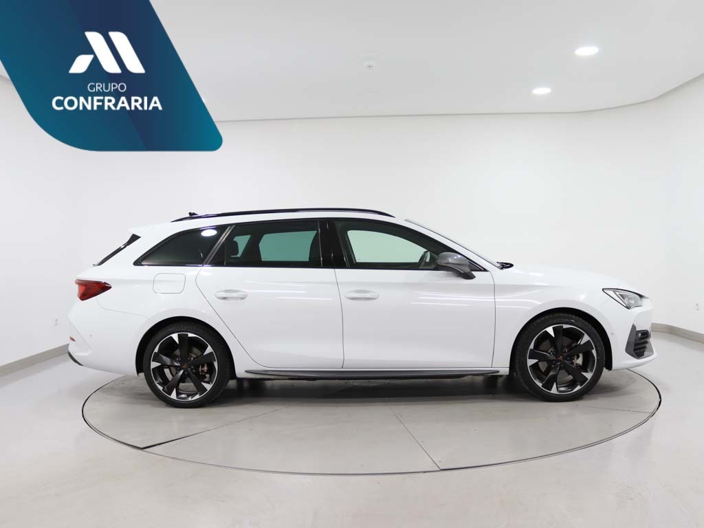 cupra-leon-sportstourer-2024-hibrido-1395cc
