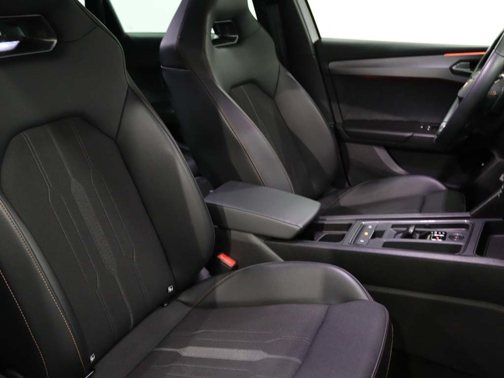 cupra-leon-sportstourer-2024-hibrido-1395cc
