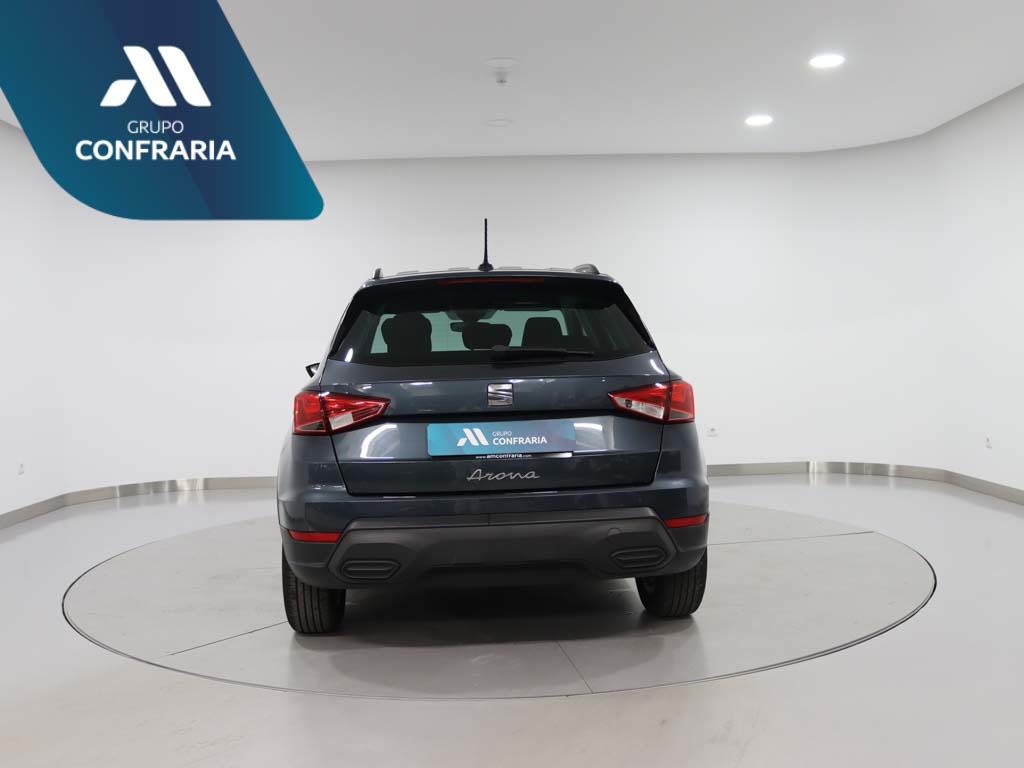 seat-arona-2023-gasolina-999cc
