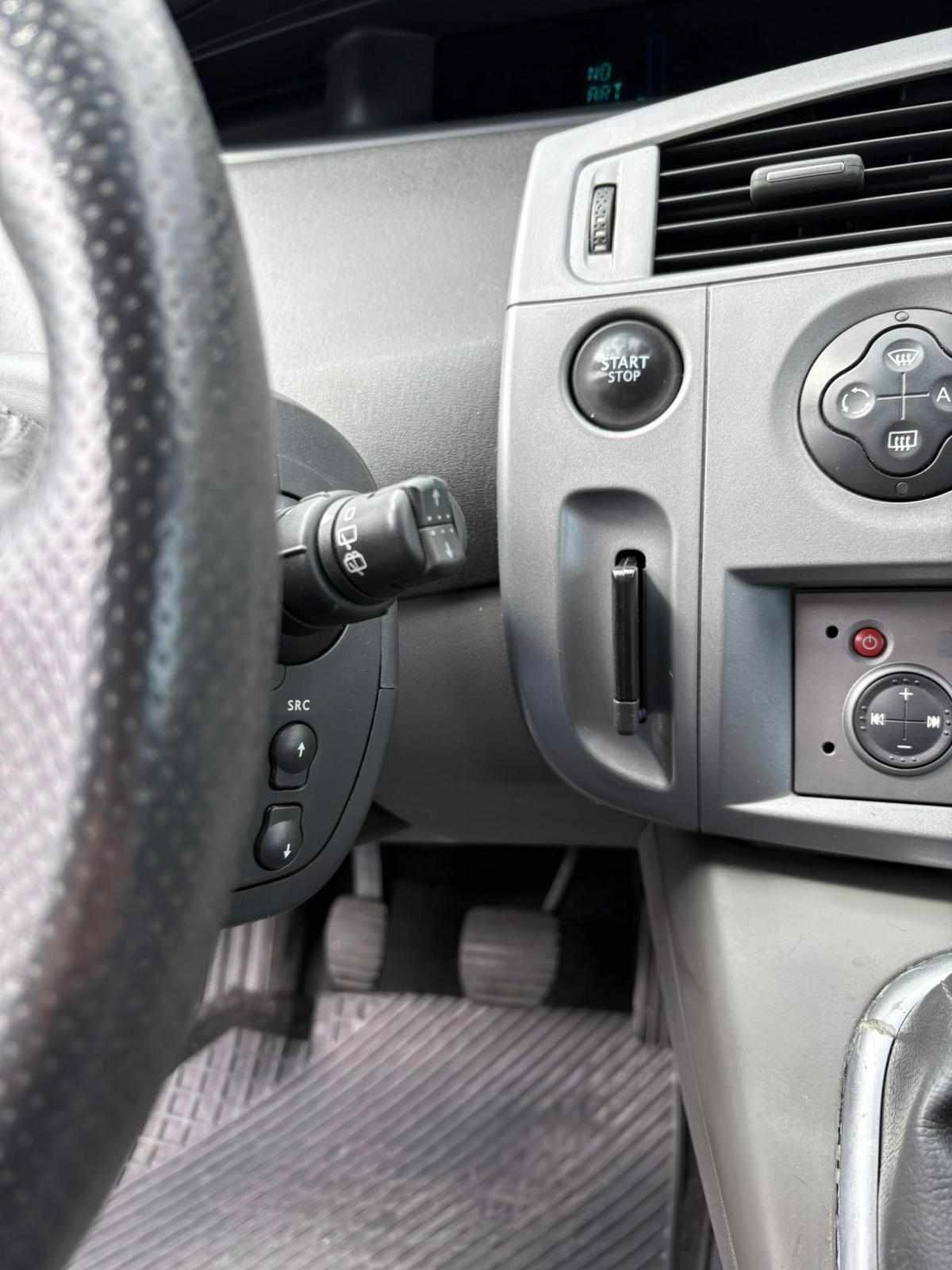 renault-scenic-1-5-dci-2008-diesel-1461cc