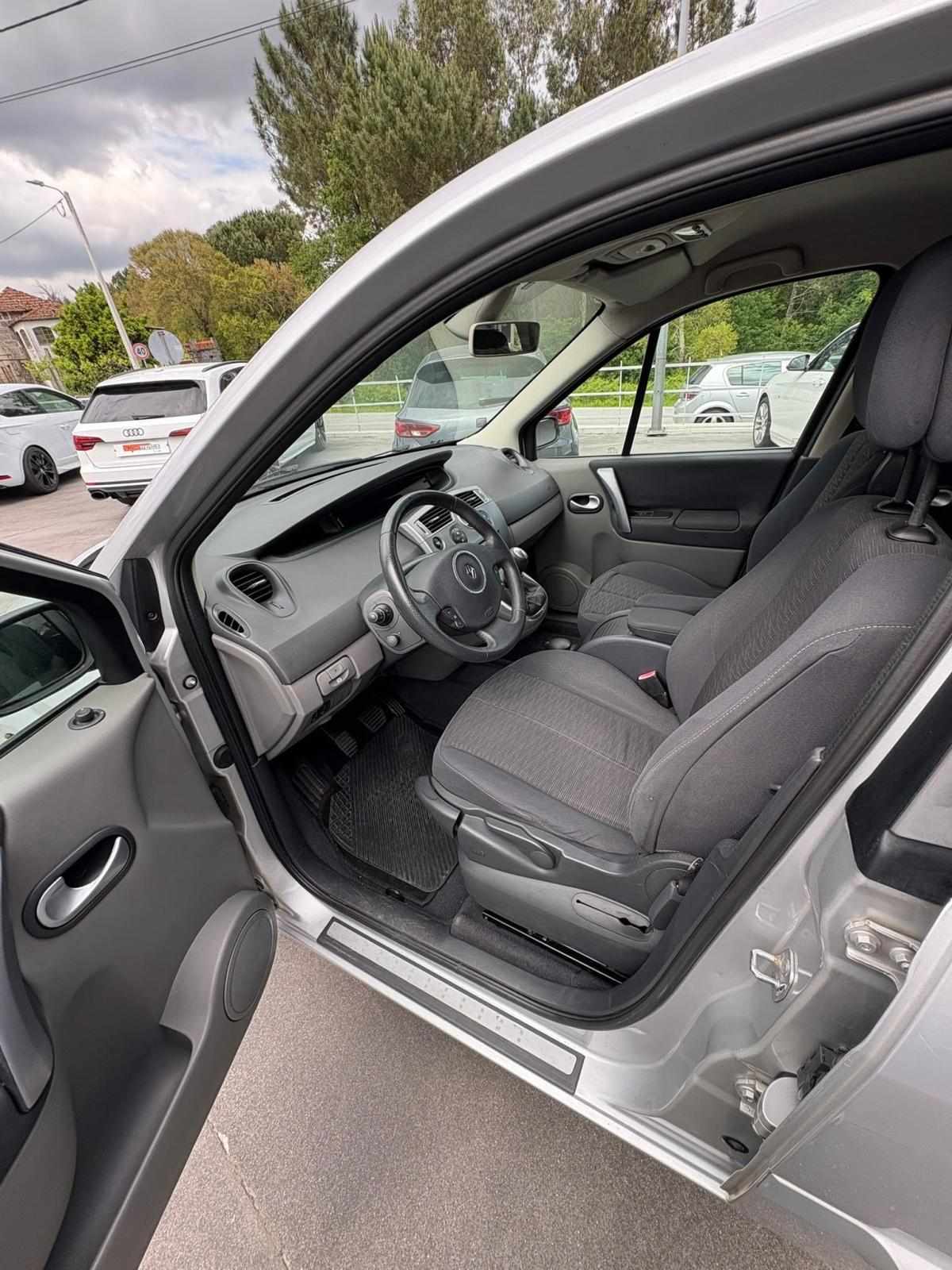 renault-scenic-1-5-dci-2008-diesel-1461cc