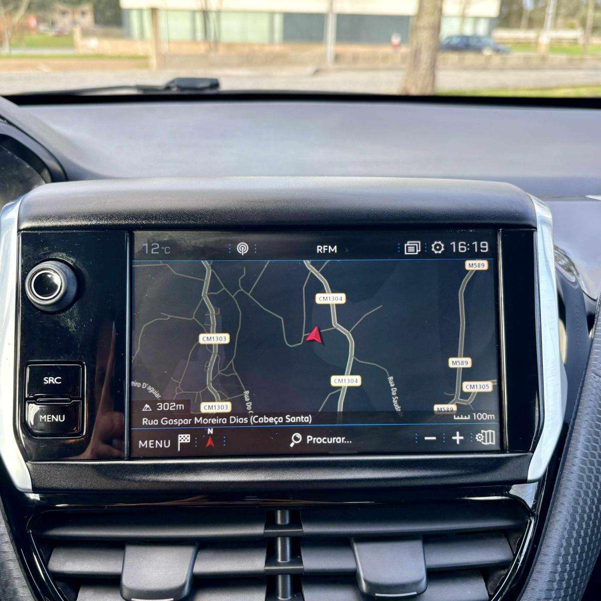 peugeot-2008-2019-diesel-1499cc