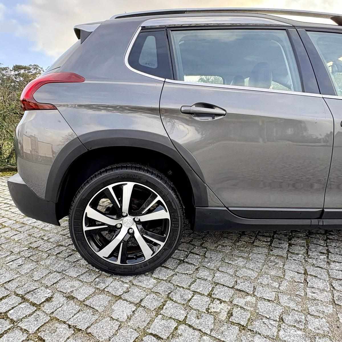 peugeot-2008-2019-diesel-1499cc