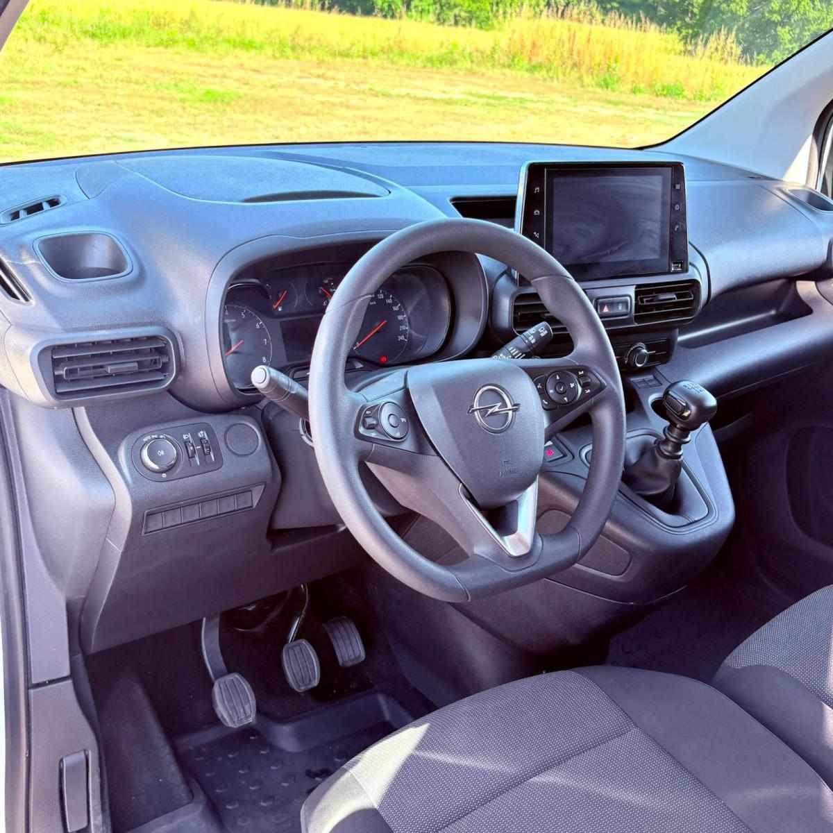opel-combo-2023-diesel-1499cc