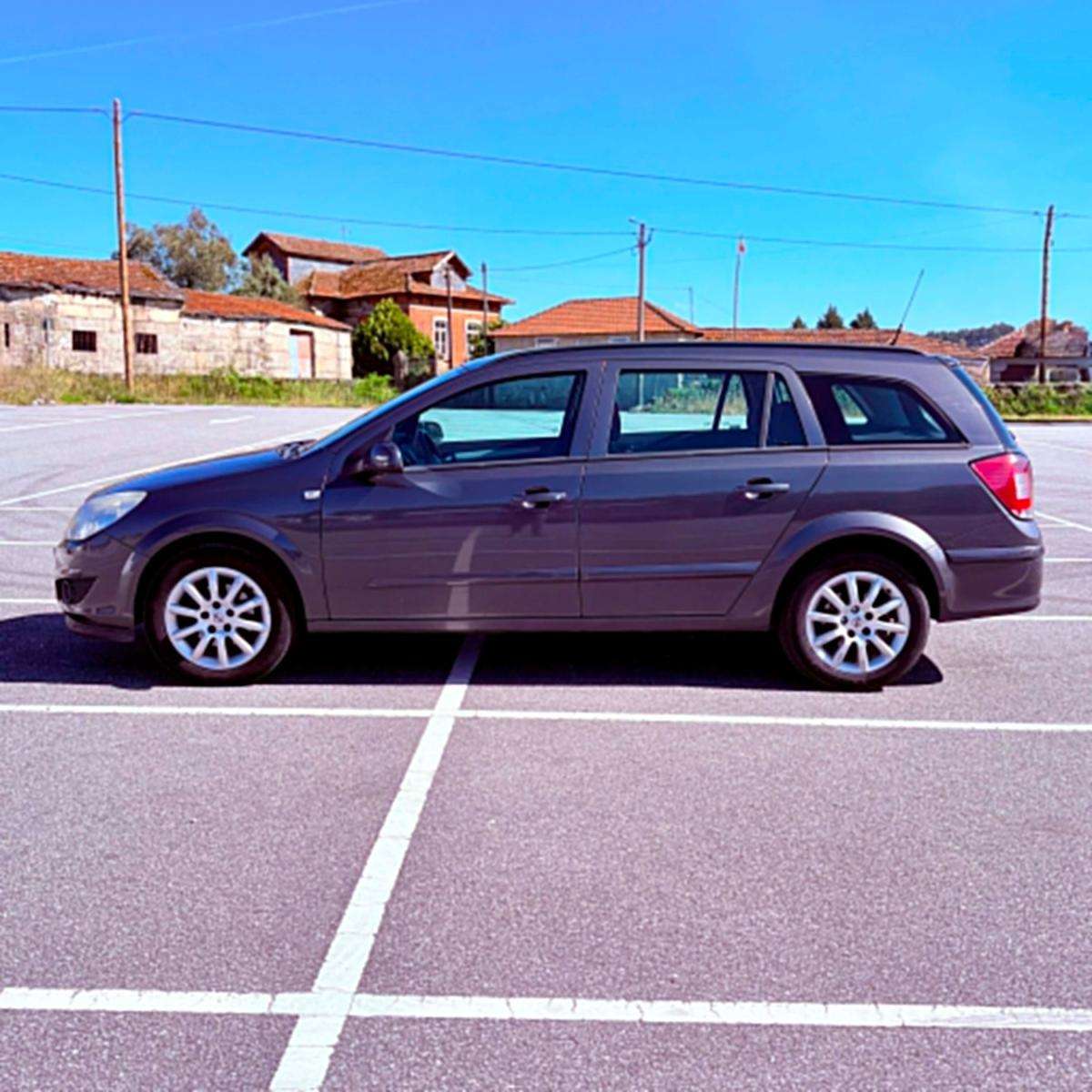 opel-astra-caravan-2008-diesel-1248cc