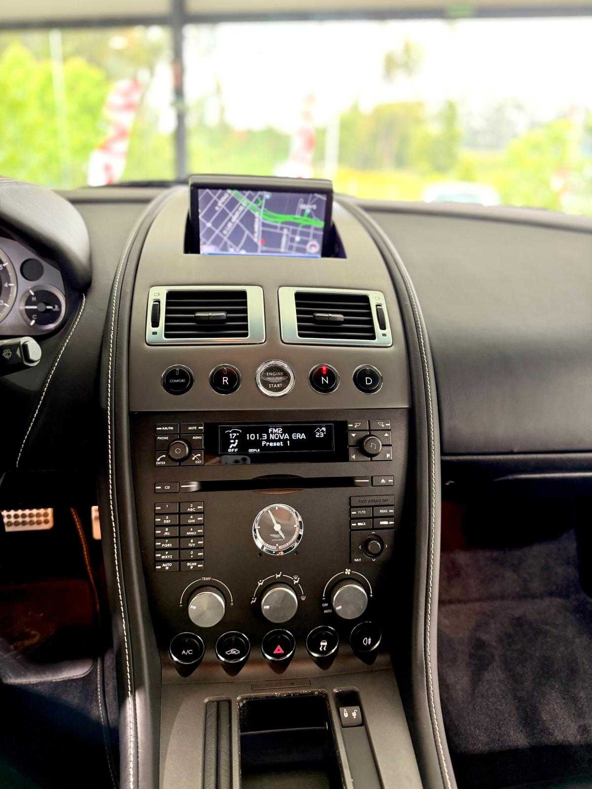 aston-martin-vantage-coupe-2007-gasolina-4282cc