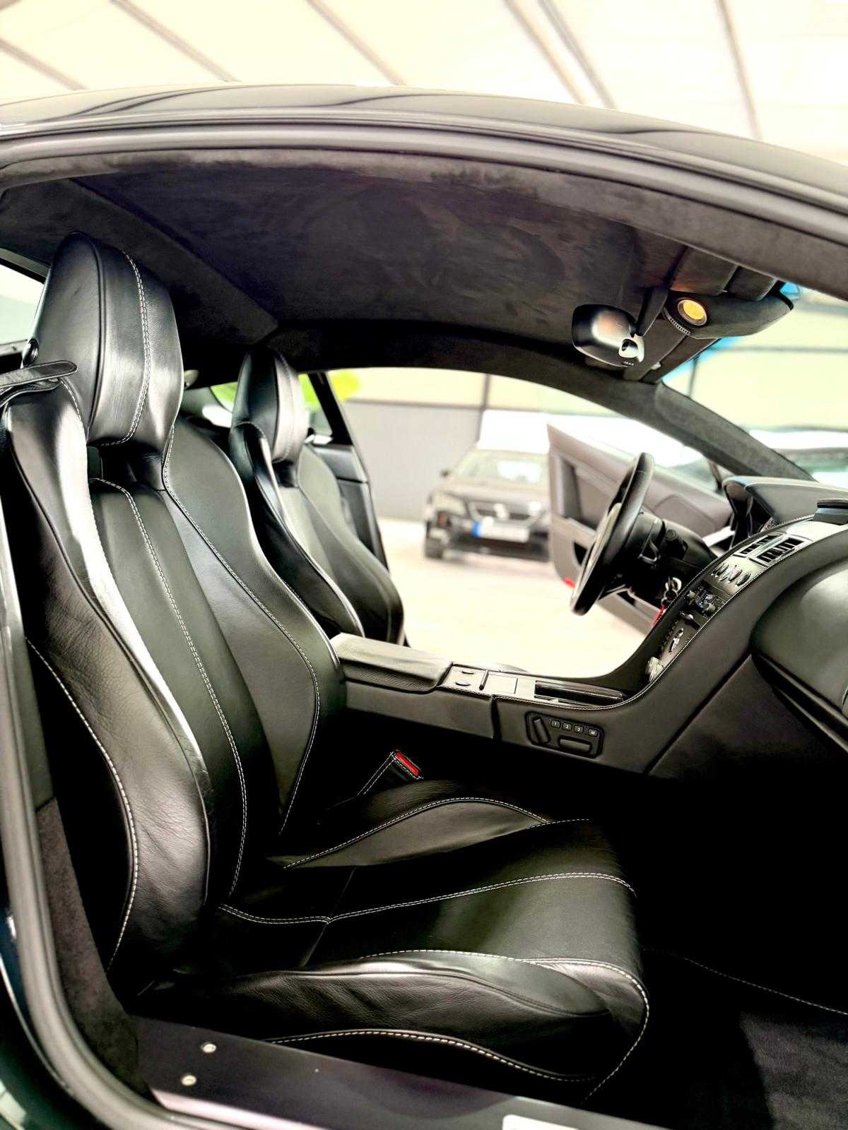 aston-martin-vantage-coupe-2007-gasolina-4282cc