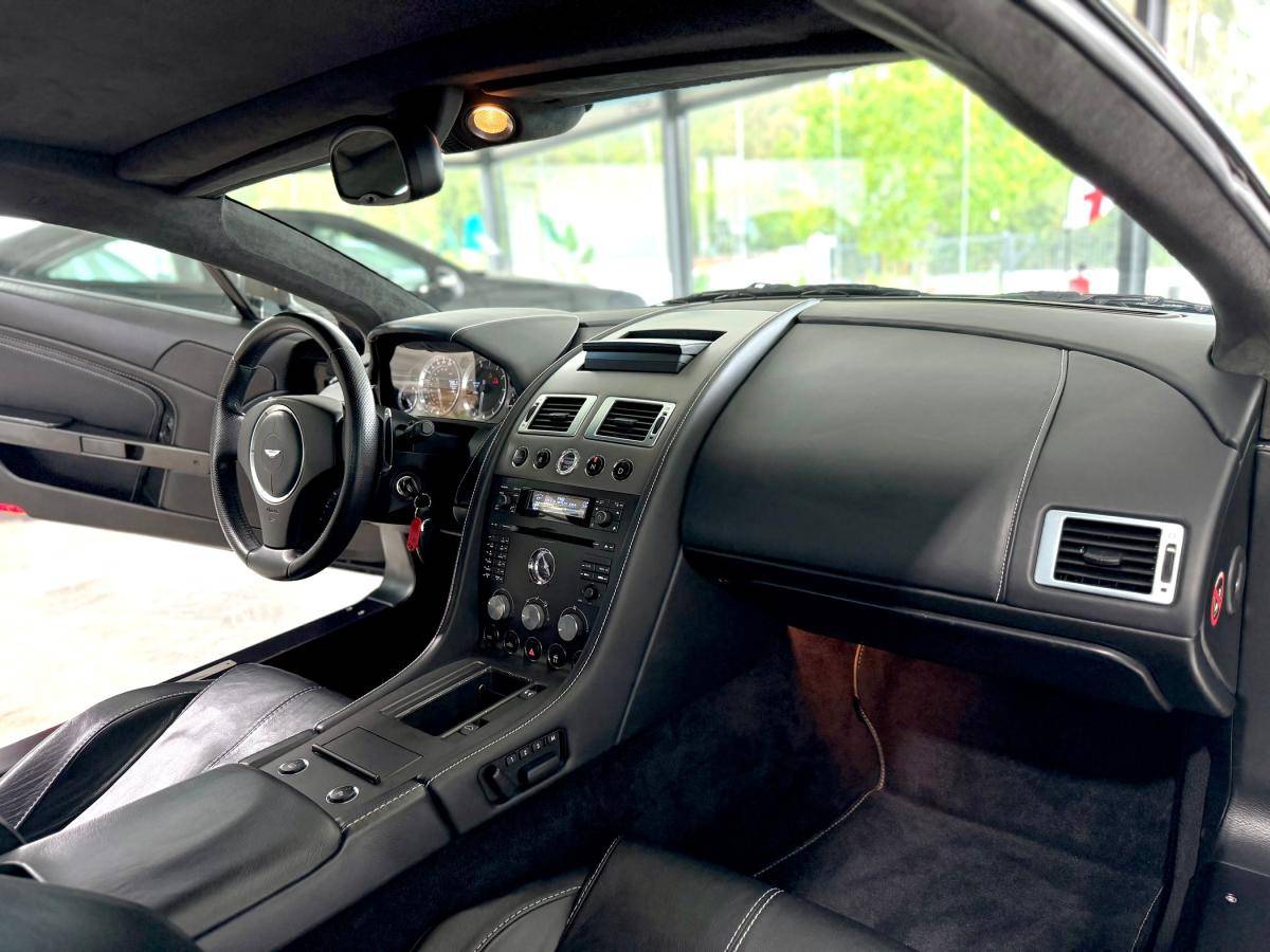 aston-martin-vantage-coupe-2007-gasolina-4282cc