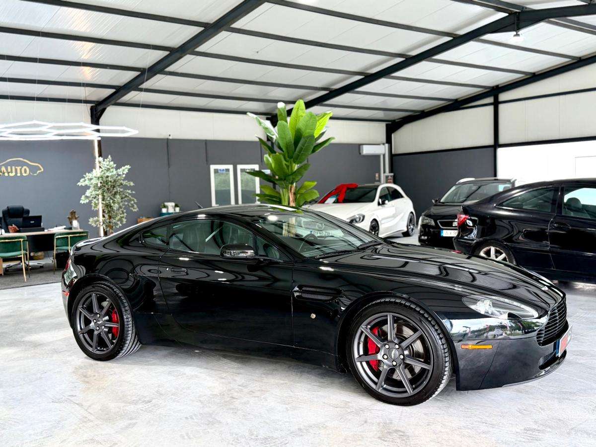 aston-martin-vantage-coupe-2007-gasolina-4282cc