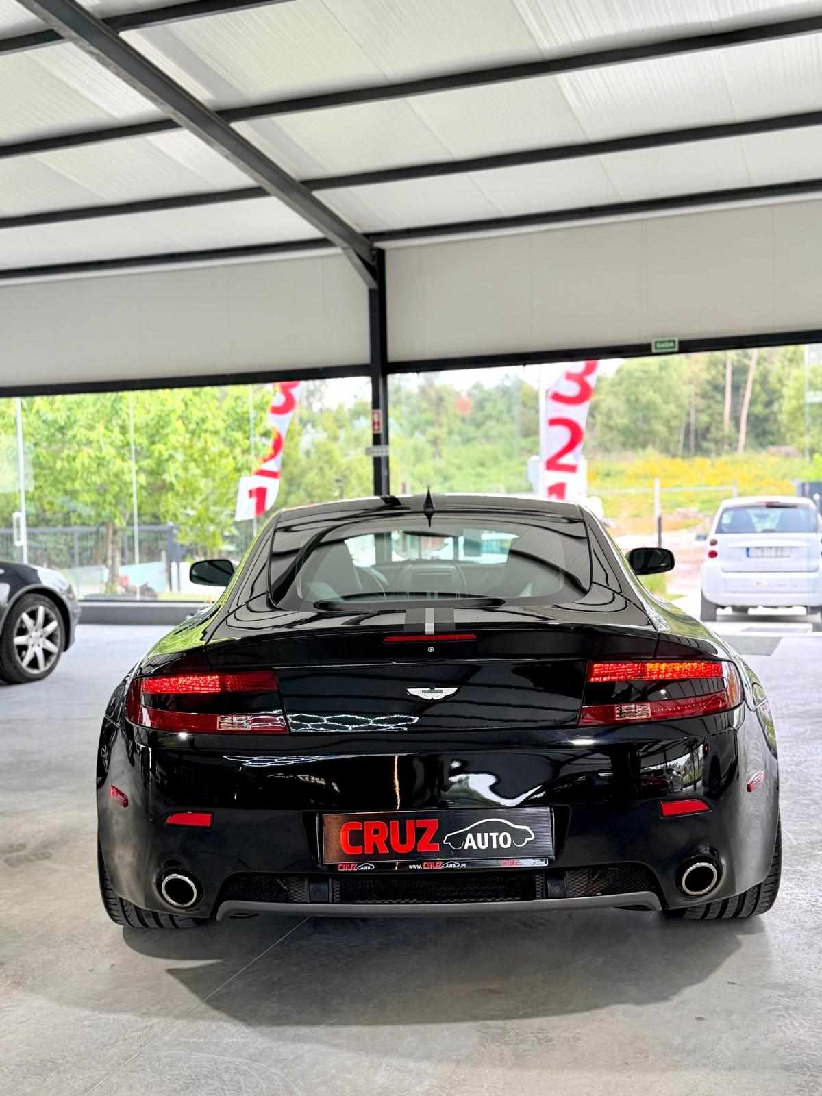 aston-martin-vantage-coupe-2007-gasolina-4282cc