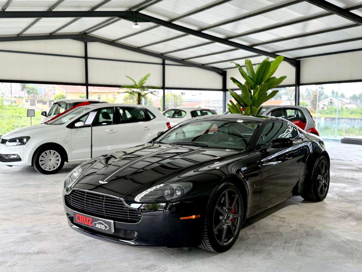 aston-martin-vantage-coupe-2007-gasolina-4282cc