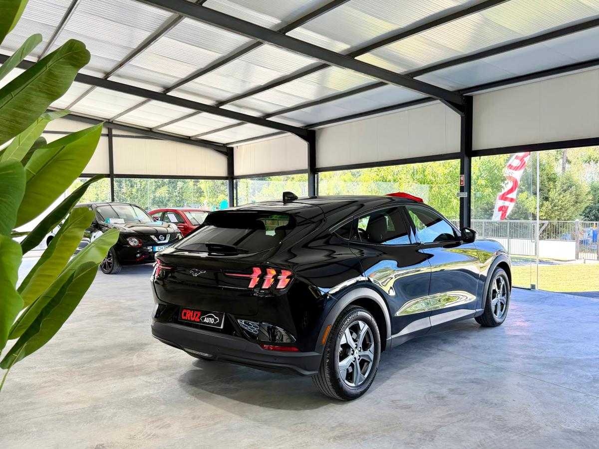 ford-mustang-2022-eletrico-500cc