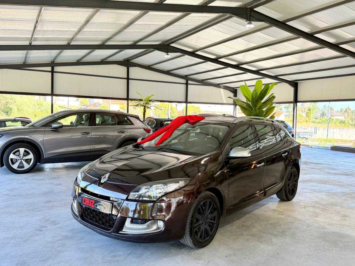 renault-megane-sport-tourer-2013-diesel-1461cc
