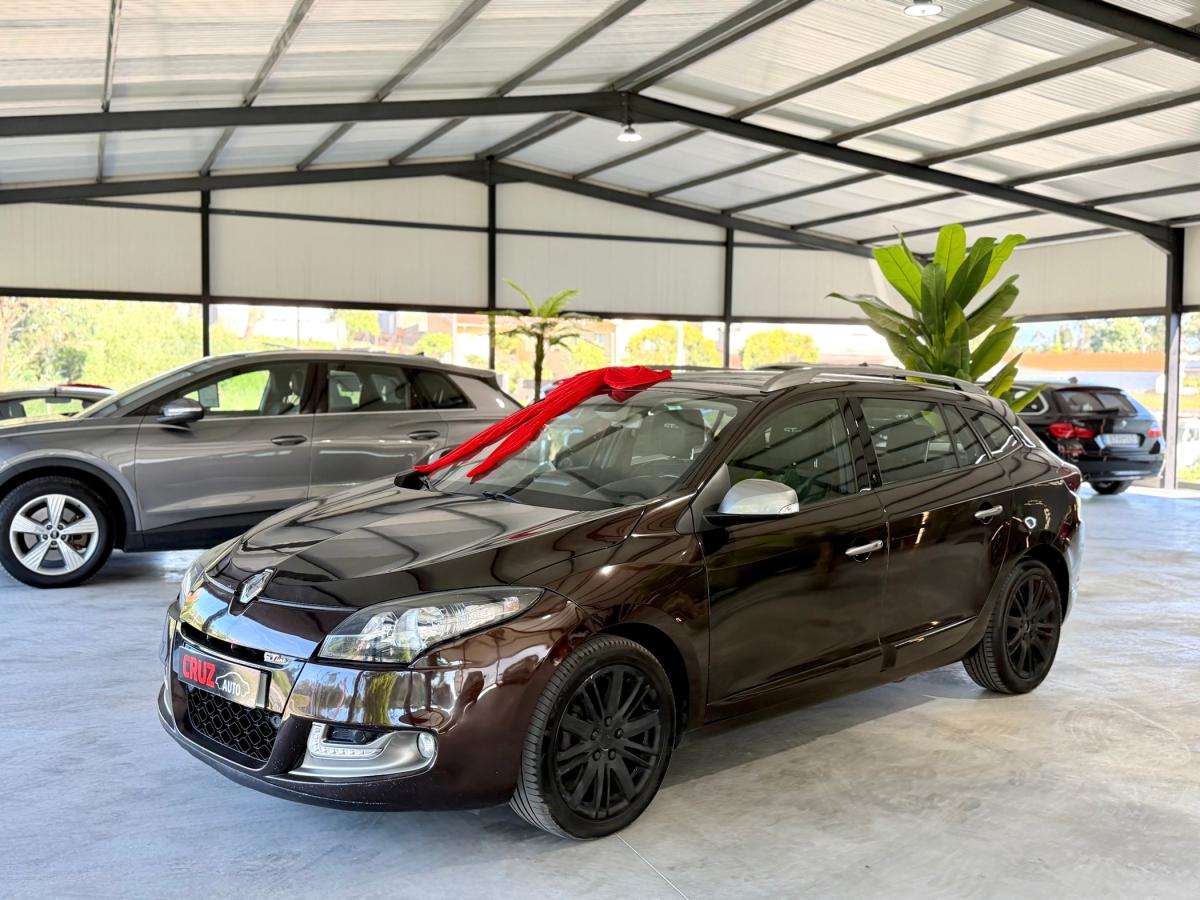 renault-megane-sport-tourer-2013-diesel-1461cc