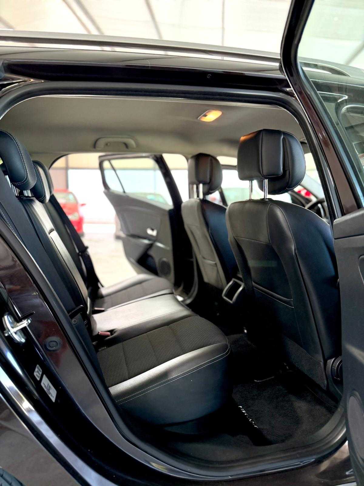 renault-megane-sport-tourer-2013-diesel-1461cc