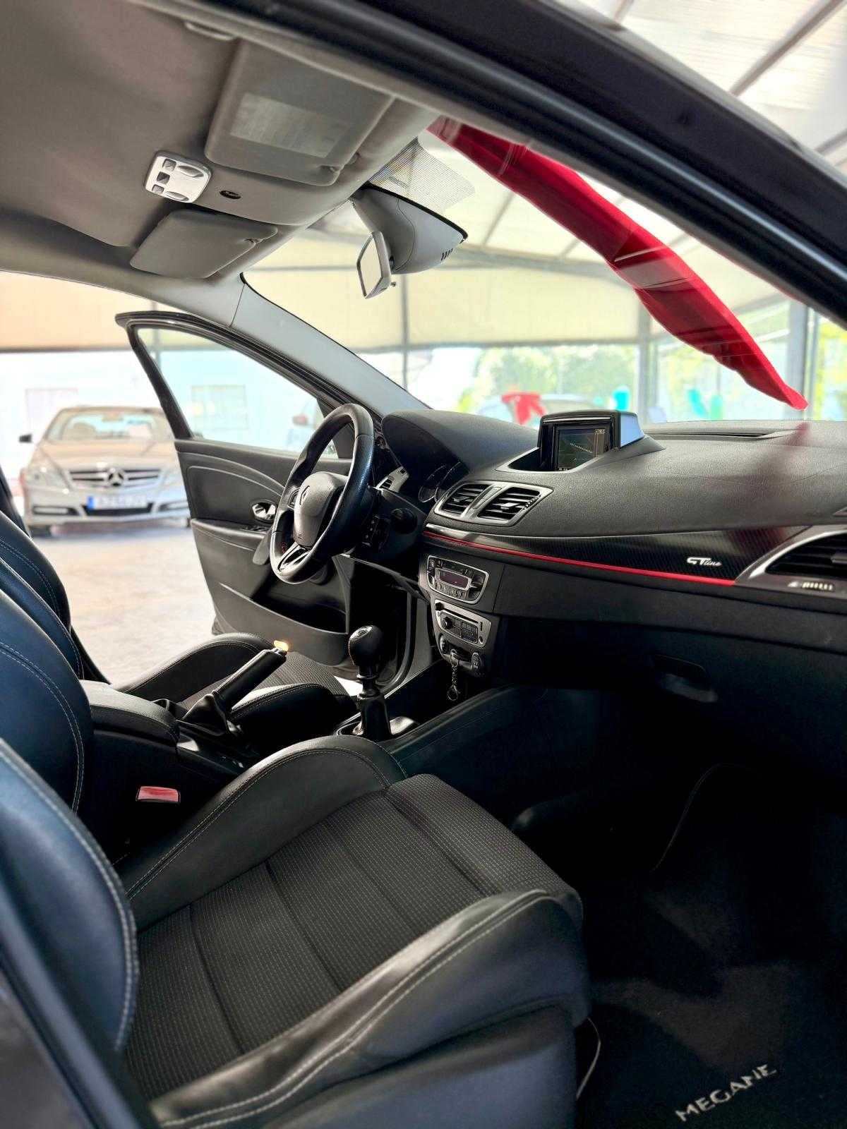 renault-megane-sport-tourer-2013-diesel-1461cc