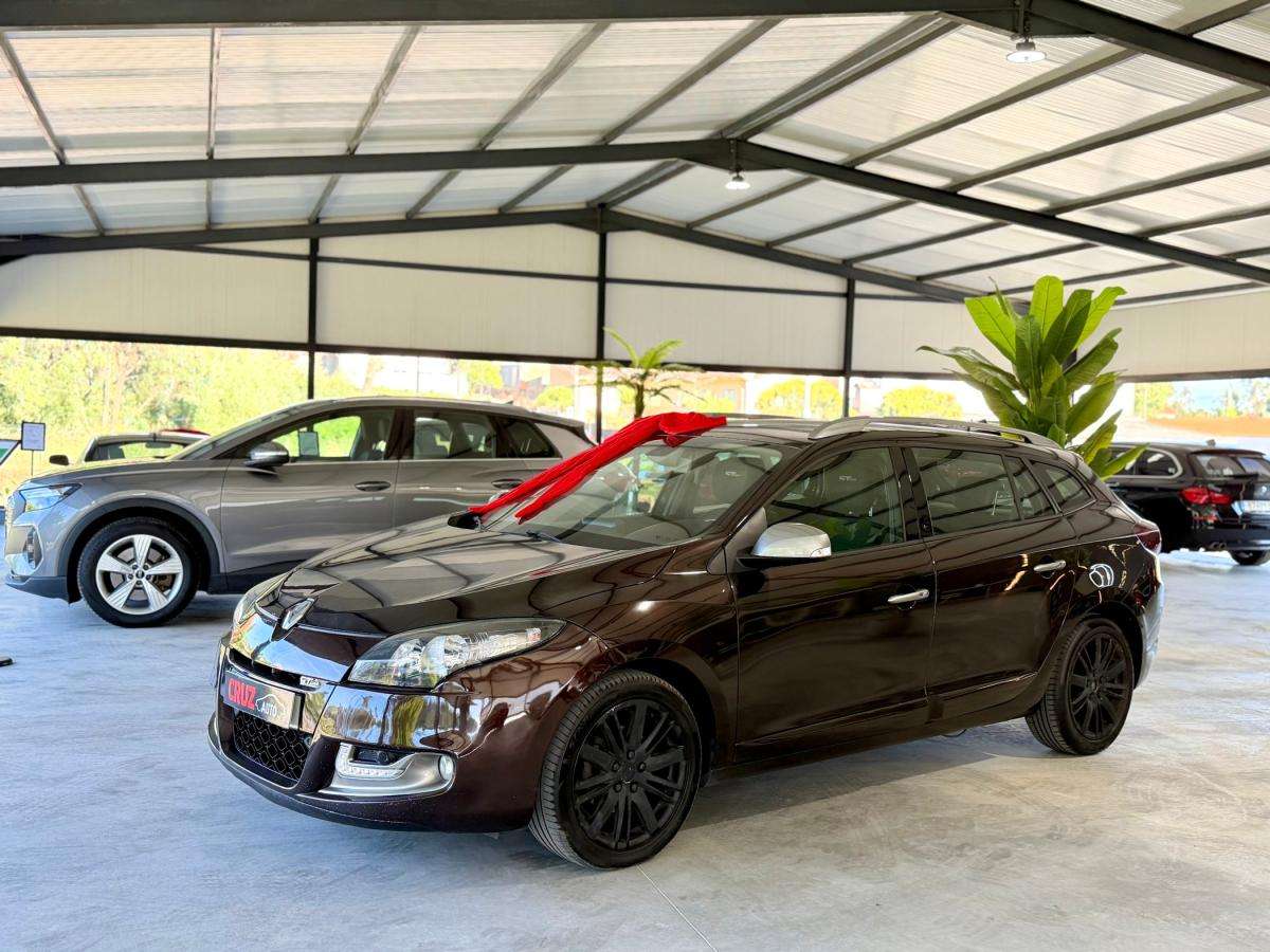 renault-megane-sport-tourer-2013-diesel-1461cc