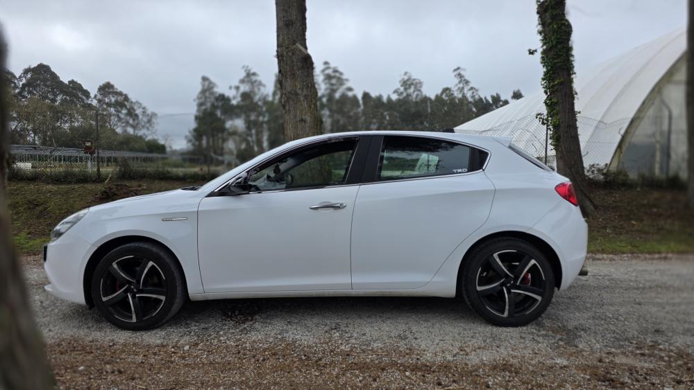 alfa-romeo-giulietta-2016-diesel-1598cc