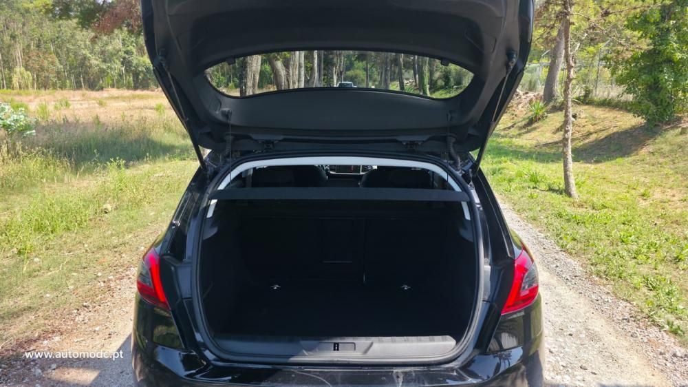 peugeot-308-2019-gasolina-1199cc