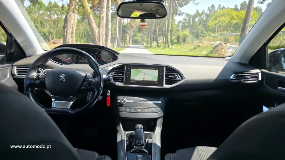 peugeot-308-2019-gasolina-1199cc