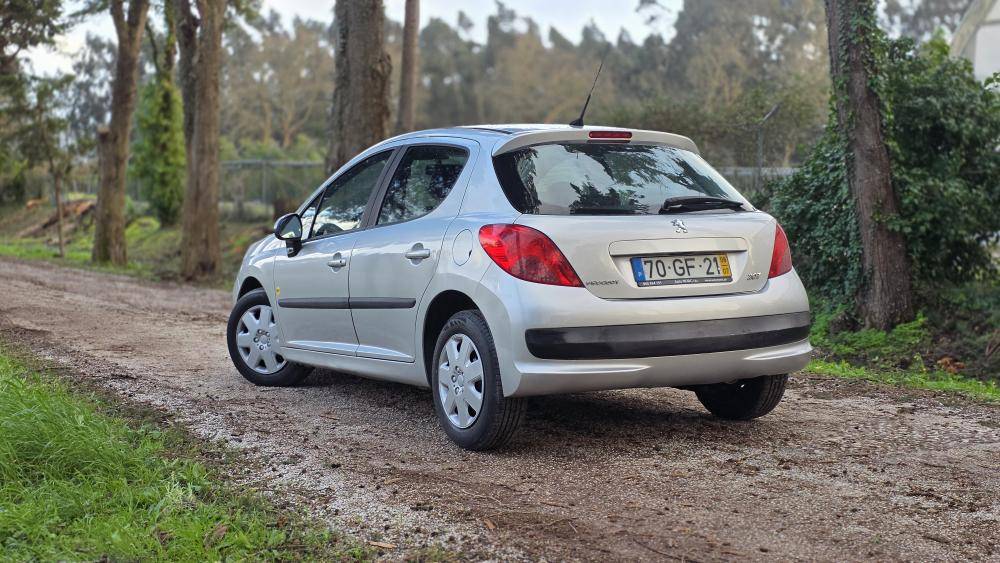 peugeot-207-2008-gasolina-1397cc