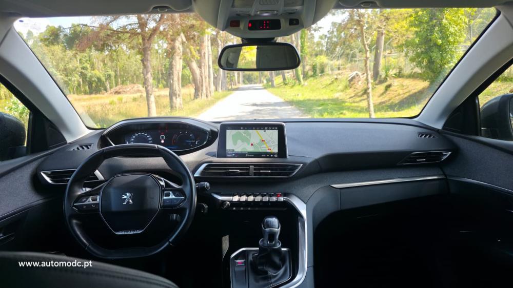 peugeot-5008-2019-diesel-1499cc
