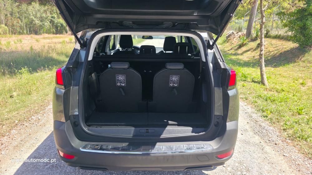 peugeot-5008-2019-diesel-1499cc