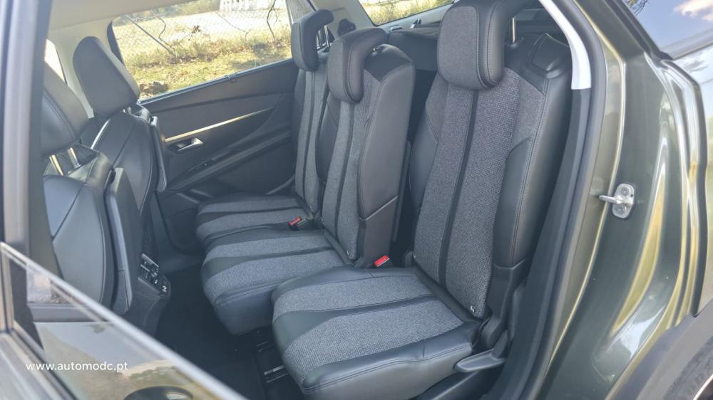 peugeot-5008-2019-diesel-1499cc