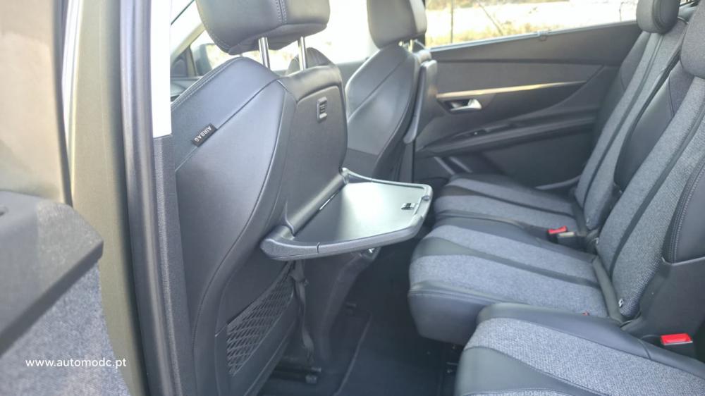 peugeot-5008-2019-diesel-1499cc
